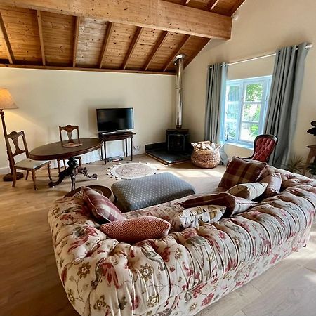 The Billiard Room - Cosy Country Retreat Abergavenny Εξωτερικό φωτογραφία